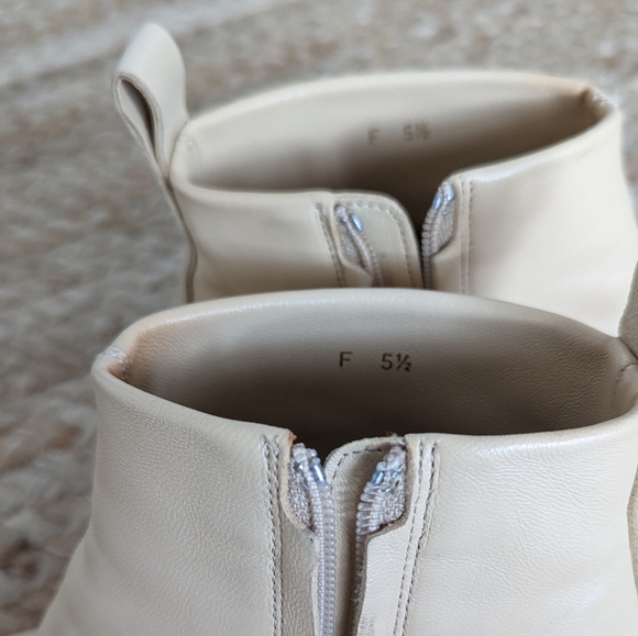 Everlane The Day Boot in Ecru - Picture 6 of 9
